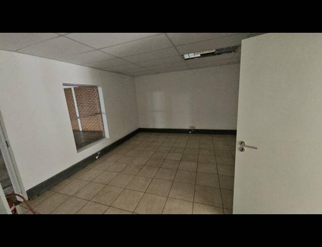 INDUSTRIAL PROPERTY TO RENT IN OLIFANTSFONTEIN